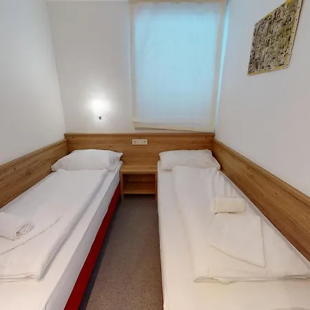 Apart Otel Jan Kitz View 14 3 - By Four Seasons